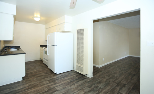 6001 Garden Park Court Apt D – photo 1