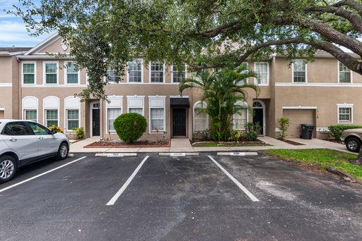 TAMPA TOWNHOME IN GATED COMMUNITY! – photo 1