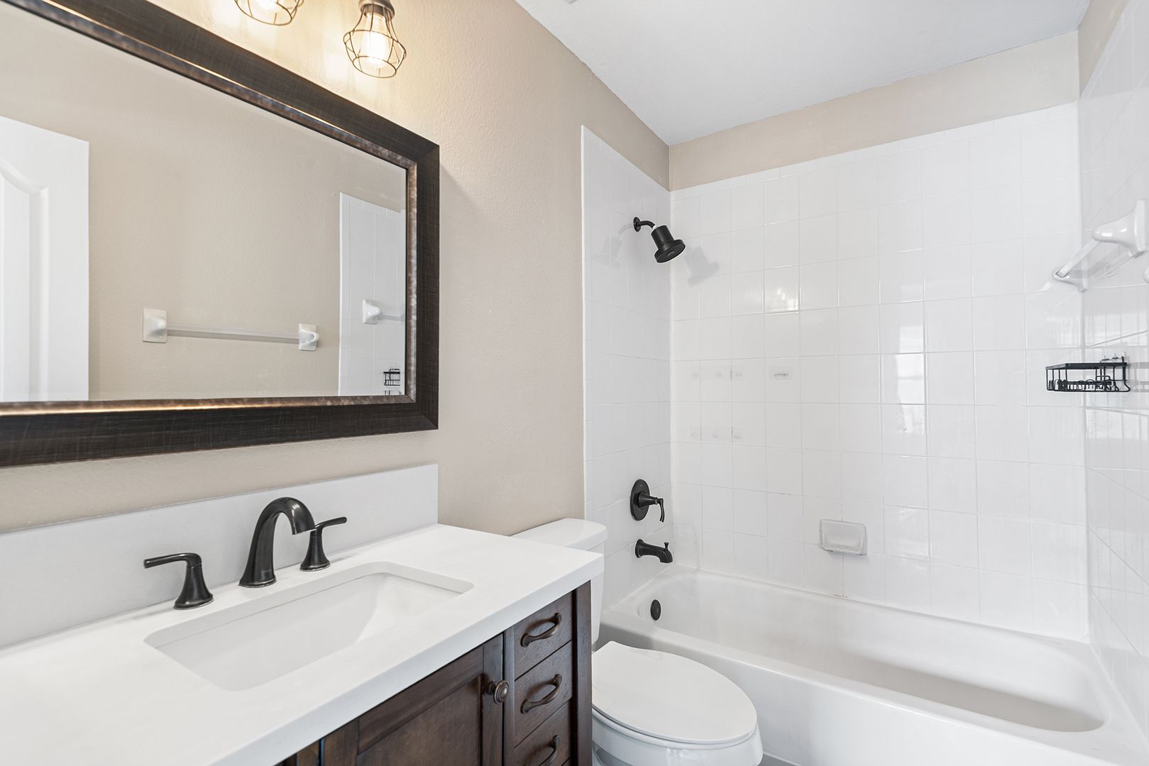 10114 FARMINGDALE PL 10 of 11