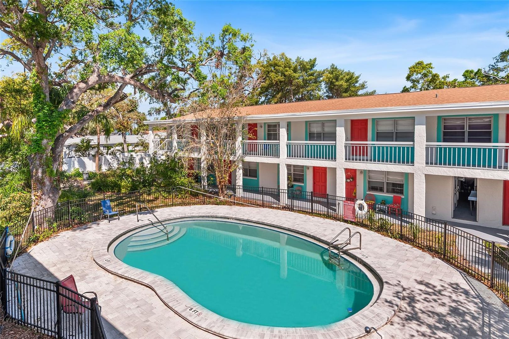 Gulfport Apartment: 2865 51st St S.