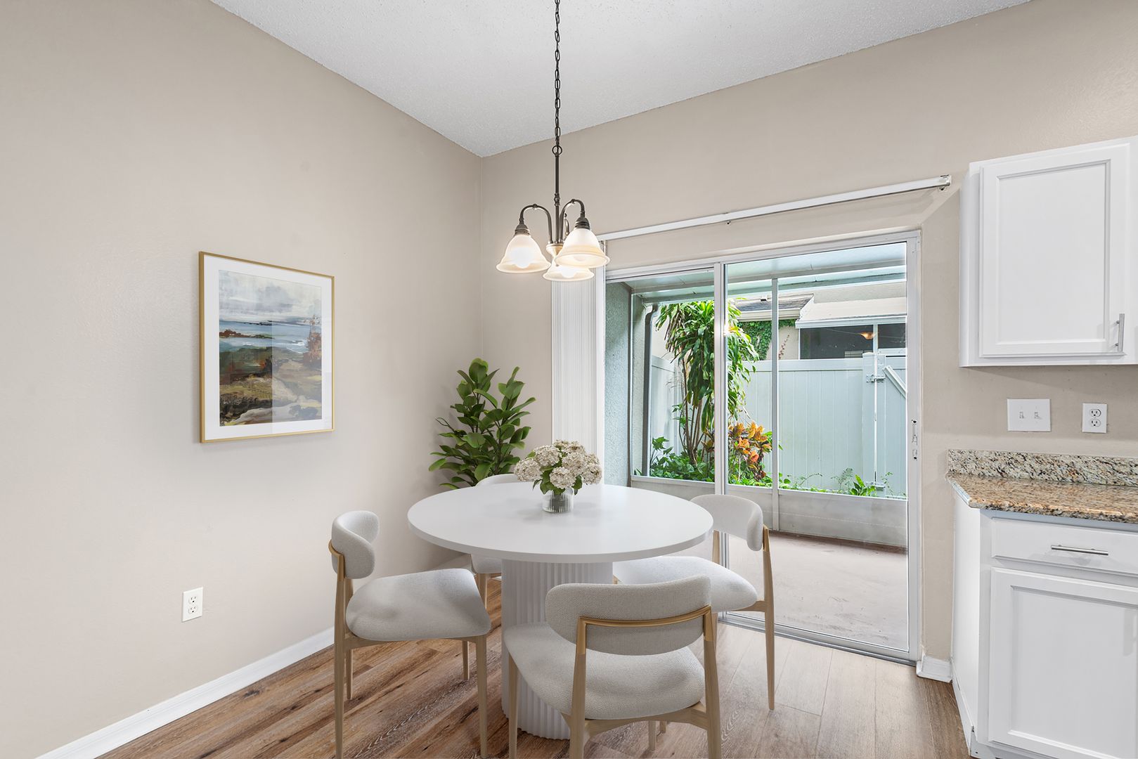 10114 FARMINGDALE PL 3 of 11