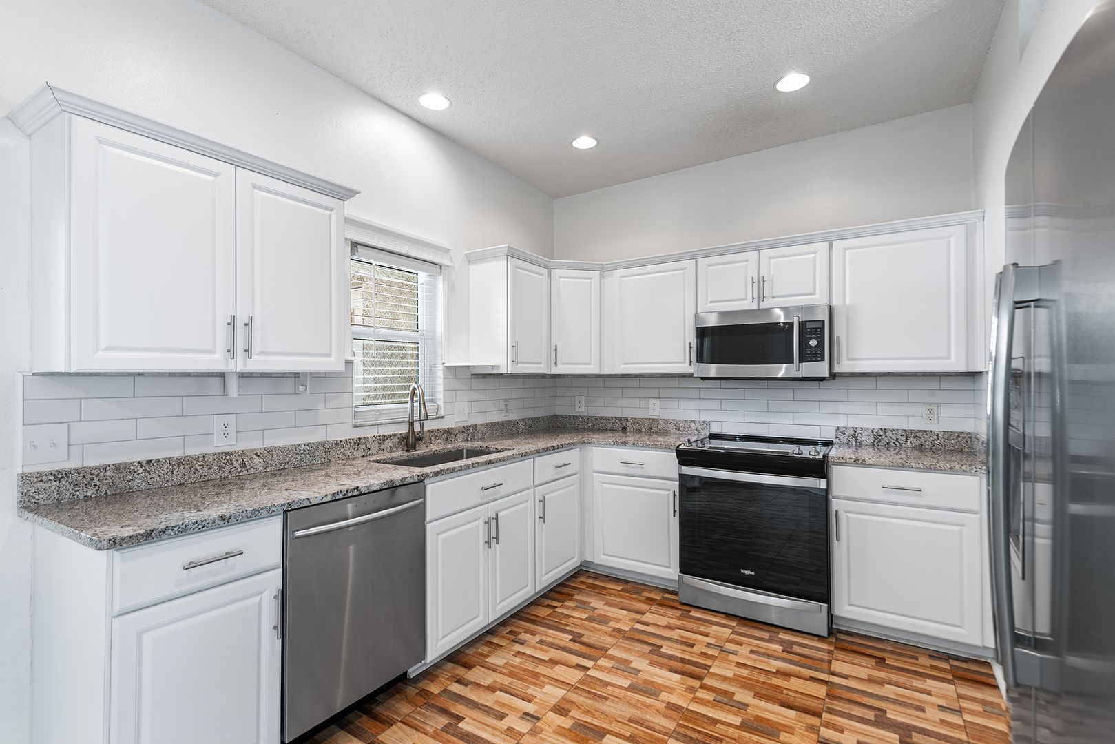 10112 FARMINGDALE PL, TAMPA, FL 33624 6 of 12