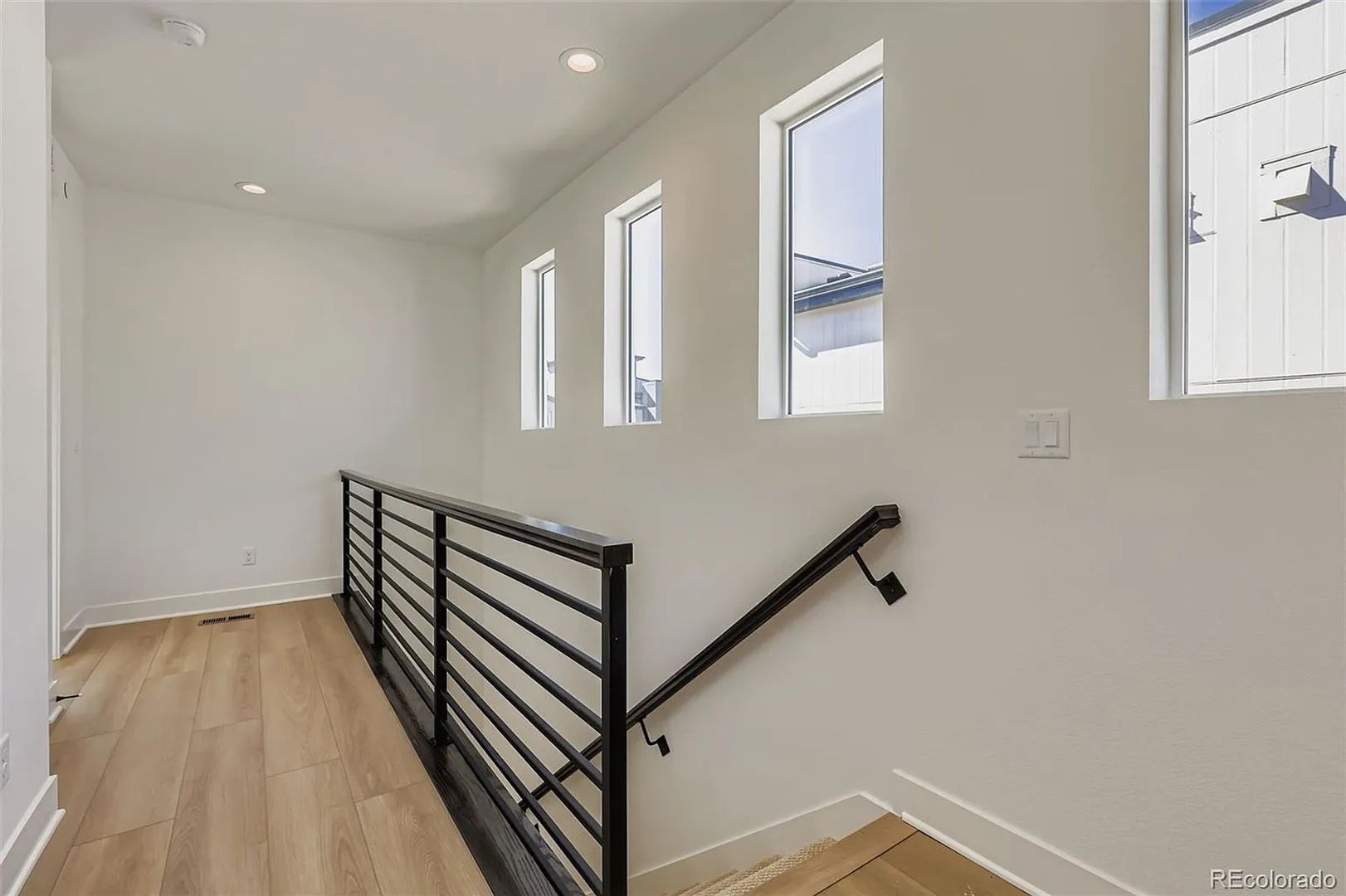10994 E Geddes Pl 12 of 12