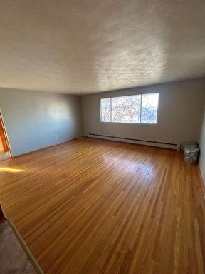 574 South Transit, 06, Lockport, NY 14094