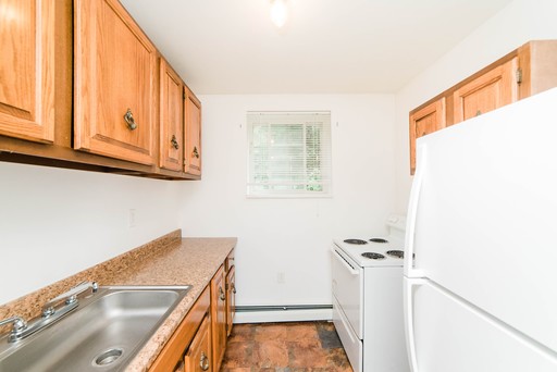 283 Moon Clinton Rd - Unit 10B, Moon Township, PA 15108