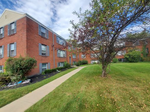 304 Highland Pkwy #02, Tonawanda, NY 14223