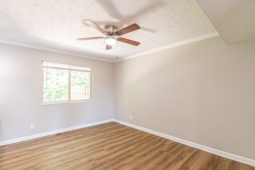 8218 Wooster Pike, 8218 - B (TH), Cincinnati, OH 45227