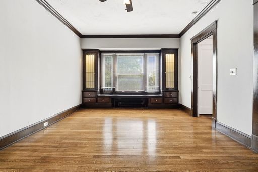 11003 Clifton Blvd, Cleveland, OH 44102