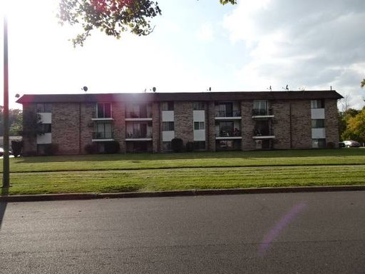 156 Robert Dr #04, North Tonawanda, NY 14120