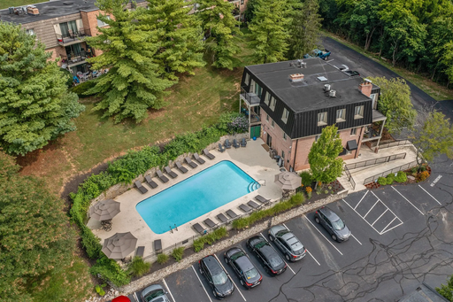 8194 Wooster Pike, 8194 - A, Cincinnati, OH 45227