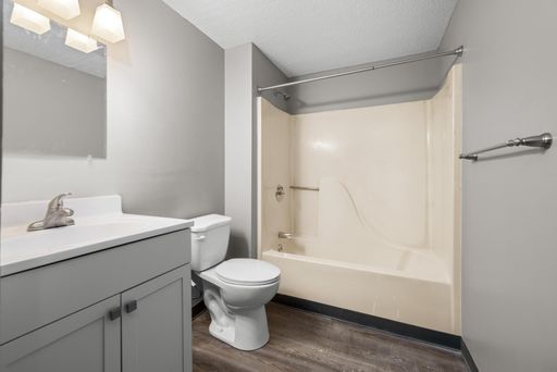 6592 Dysinger Rd, Unit 6592-06, Lockport, NY 14094