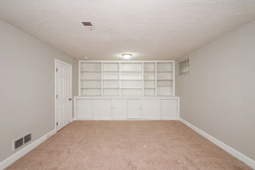 8206 Wooster Pike, 8206 - C, Cincinnati, OH 45227