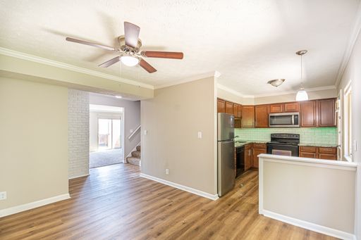 8218 Wooster Pike, 8218 - B (TH), Cincinnati, OH 45227