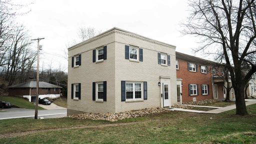 136 Hilands Place, Pittsburgh, PA 15237