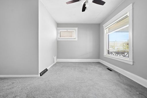 11009/11011 Clifton Blvd, Cleveland, OH 44102