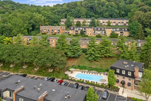 8206 Wooster Pike, 8206 - C, Cincinnati, OH 45227