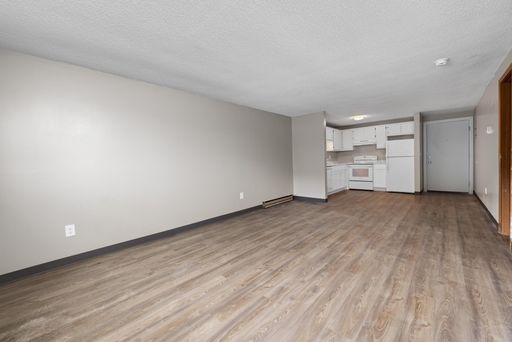 6371 Robinson Rd #10, Lockport, NY 14094