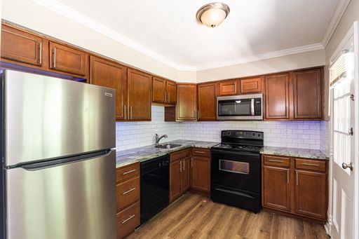 8218 Wooster Pike, 8218 - B (TH), Cincinnati, OH 45227
