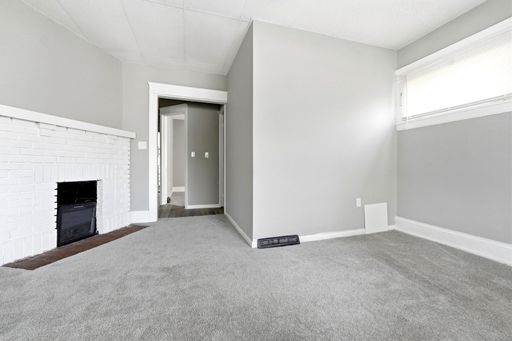 11009/11011 Clifton Blvd, Cleveland, OH 44102