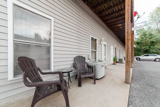 100-1400 Pinnacle Heights Drive, Morgantown, WV 26505
