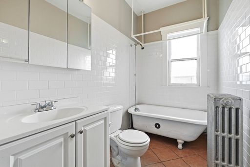 11003 Clifton Blvd, Cleveland, OH 44102
