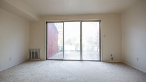 410 Hartford Square, New Kensington, PA 15068