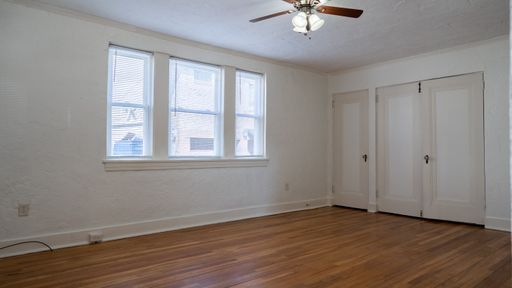 101 Central Square - Unit 09, Mt. Lebanon, PA 15228
