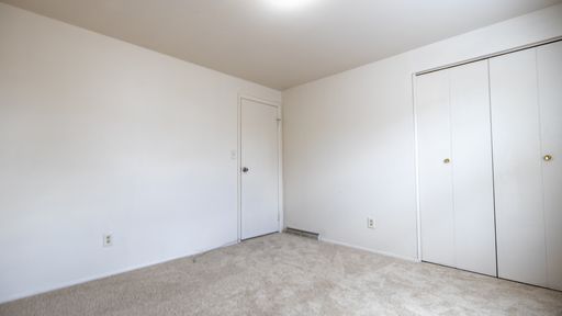 410 Hartford Square, New Kensington, PA 15068