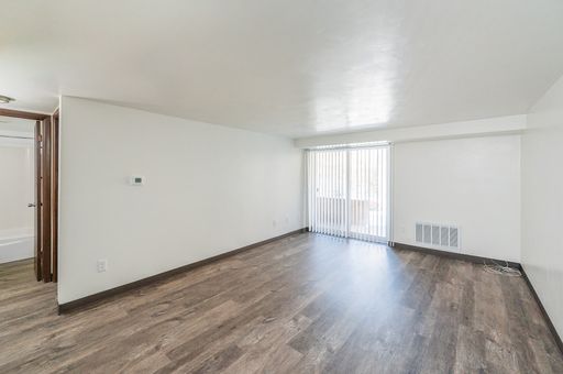 163 Dix Dr, Unit 23, North Versailles, PA 15137