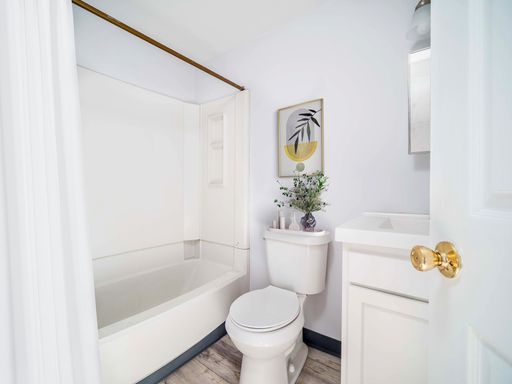 6367 Robinson Rd			, Lockport, NY 14094