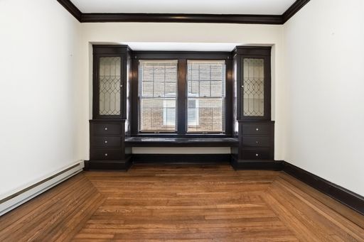 11003 Clifton Blvd, Cleveland, OH 44102