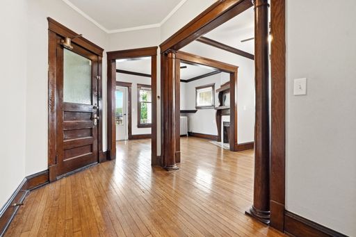 11003 Clifton Blvd, Cleveland, OH 44102