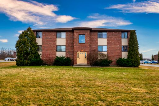 6371 Robinson Rd #22, Lockport, NY 14094