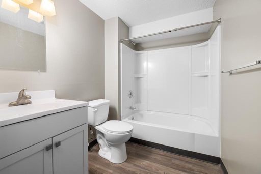 6367 Robinson Rd			, Lockport, NY 14094