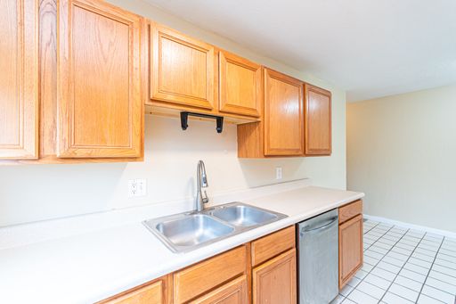 3570 Robroy Drive - Unit 3570-04, Cincinnati, OH 45247