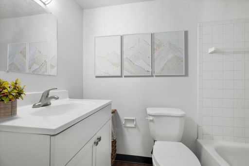 239 Edgewood Ave - Unit D03, Pittsburgh, PA 15218