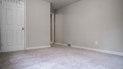 136 Hilands Place, Pittsburgh, PA 15237