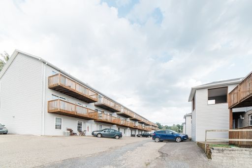 1201 Pinnacle Heights Drive , Morgantown, WV 26508