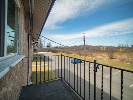 121 Holiday Lane, Unit D-6, Hamburg, NY 14075