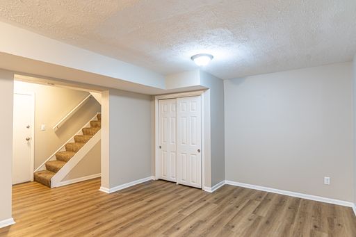 8218 Wooster Pike, 8218 - B (TH), Cincinnati, OH 45227