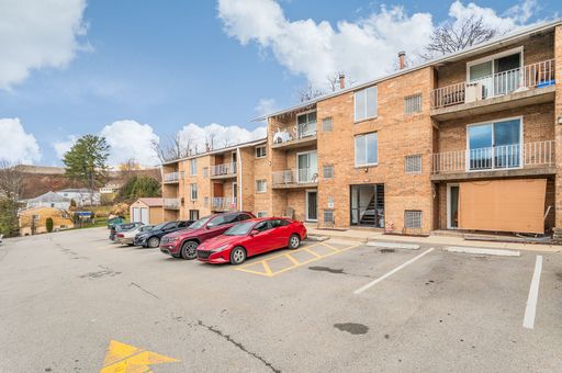 163 Dix Dr, Unit 23, North Versailles, PA 15137