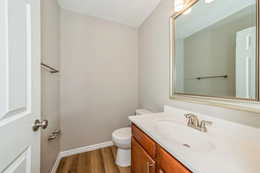 8206 Wooster Pike, 8206 - C, Cincinnati, OH 45227