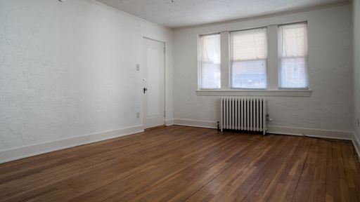 101 Central Square - Unit 09, Mt. Lebanon, PA 15228