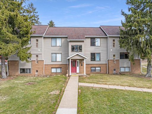 2944 Darlington Road Apt 126, Beaver Falls, PA 15010
