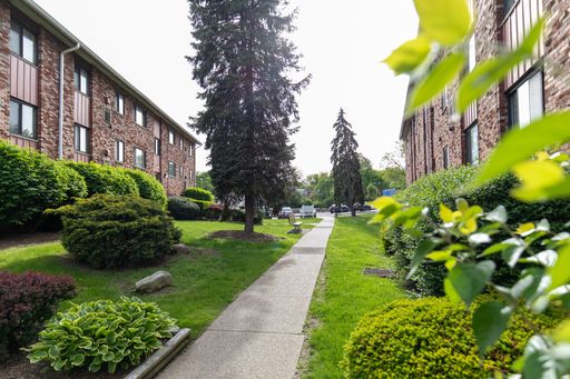 235 Edgewood Ave - Unit B14, Pittsburgh, PA 15218