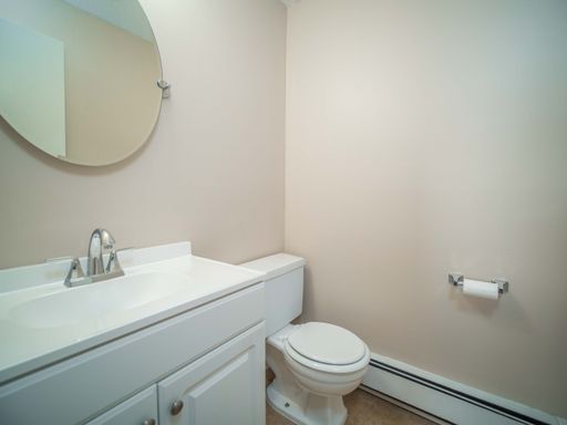 121 Holiday Lane, Unit E-6, Hamburg, NY 14075
