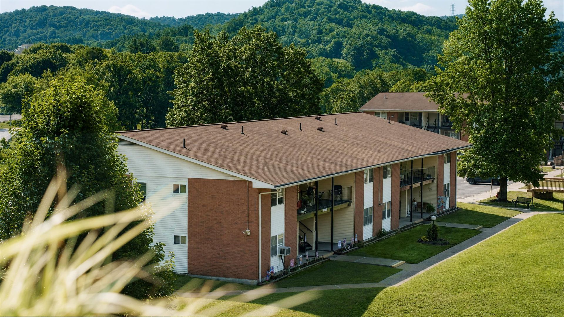 Clarksburg Apartment: 1 Stoneybrook Road