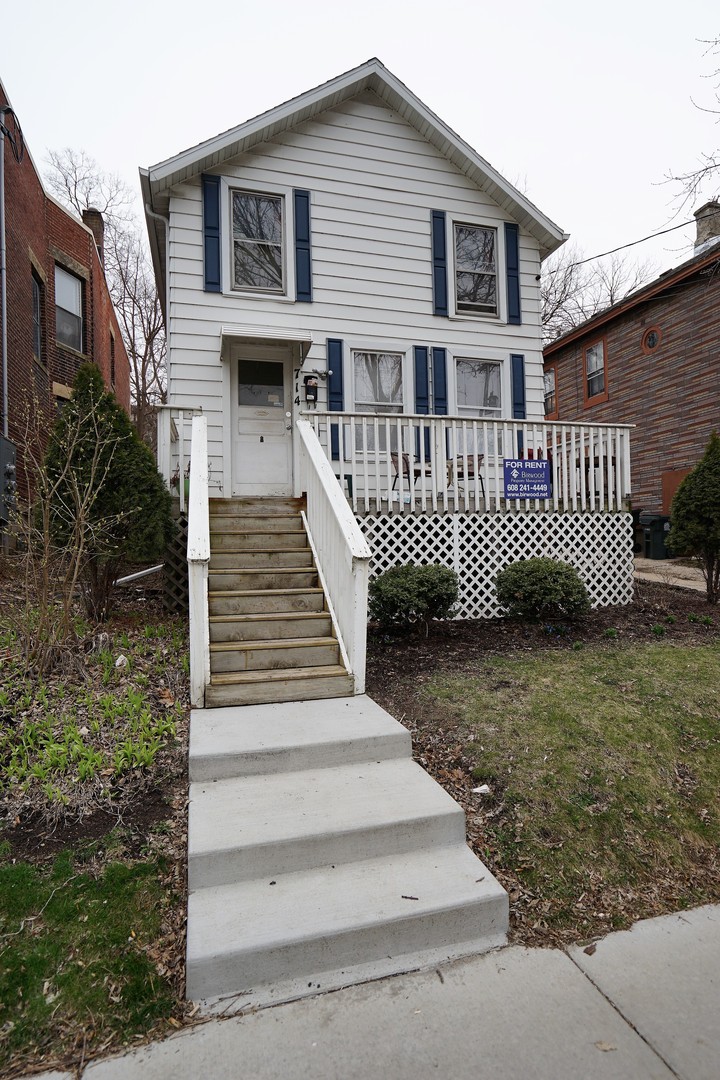 Madison Apartment: 714 E. Johnson St.