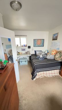 121 E Johnson St #5, Madison, WI 53703