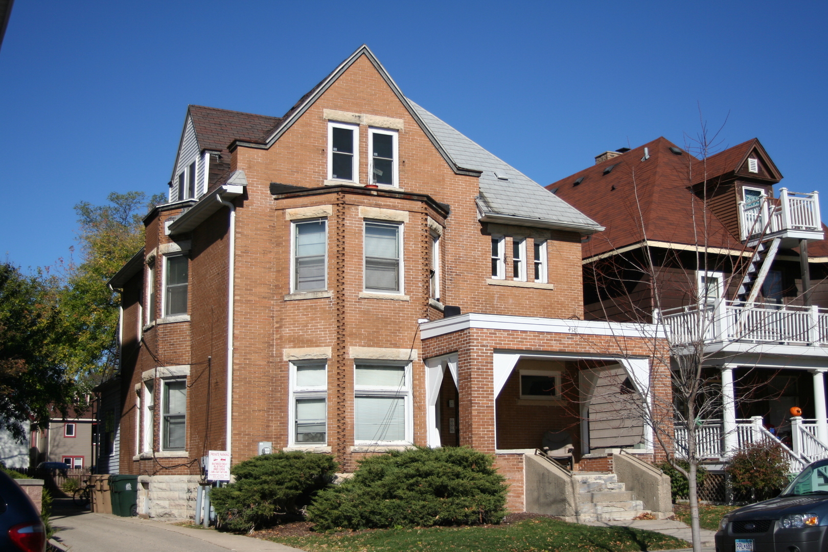 Madison Apartment: 418 W. Main St.